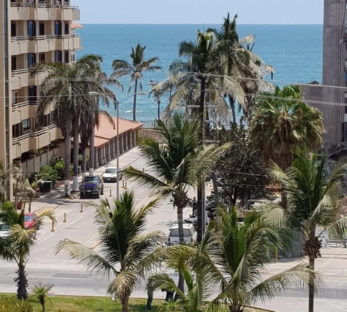 Excelente Dpto. Marina Muy Cerca De La Playa Apartment Mazatlan